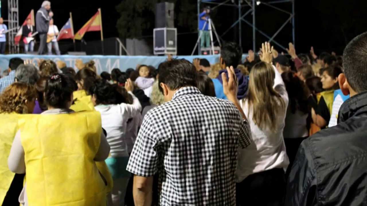 Predica - Morir a las viejas obras (Ev. Carlos Annacondia)
