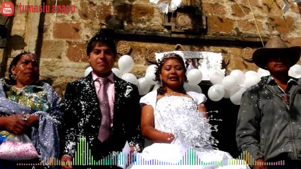 Grupo Eraxamanhi de Zopoco - Vestidu Urapiti