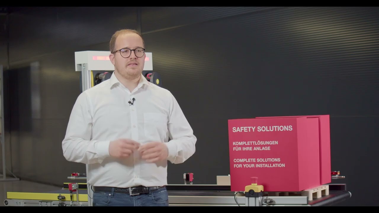 Safety Solution with dynamic format adaptation - Access guarding on conveyor lines