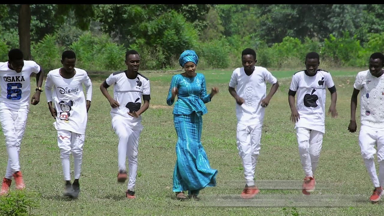 Sabuwar Wakar Isah Ayagi - Da Soyayya Na Fito (Latest Hausa Music 2019)