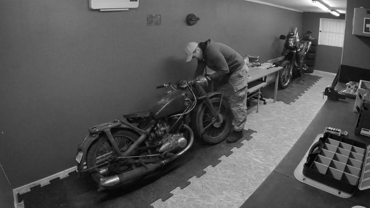 IZ 350/1950 Restoration project PART 1 (Disassebly)