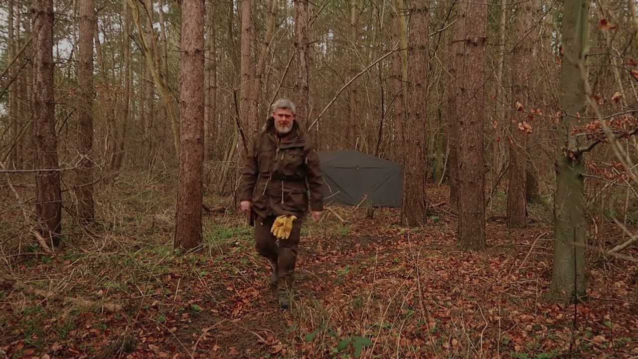 Traditional Canvas / Oilskin Tarp 2.4 x 2.4 -  Made In The UK - Outhaus - Day Camp  Setup