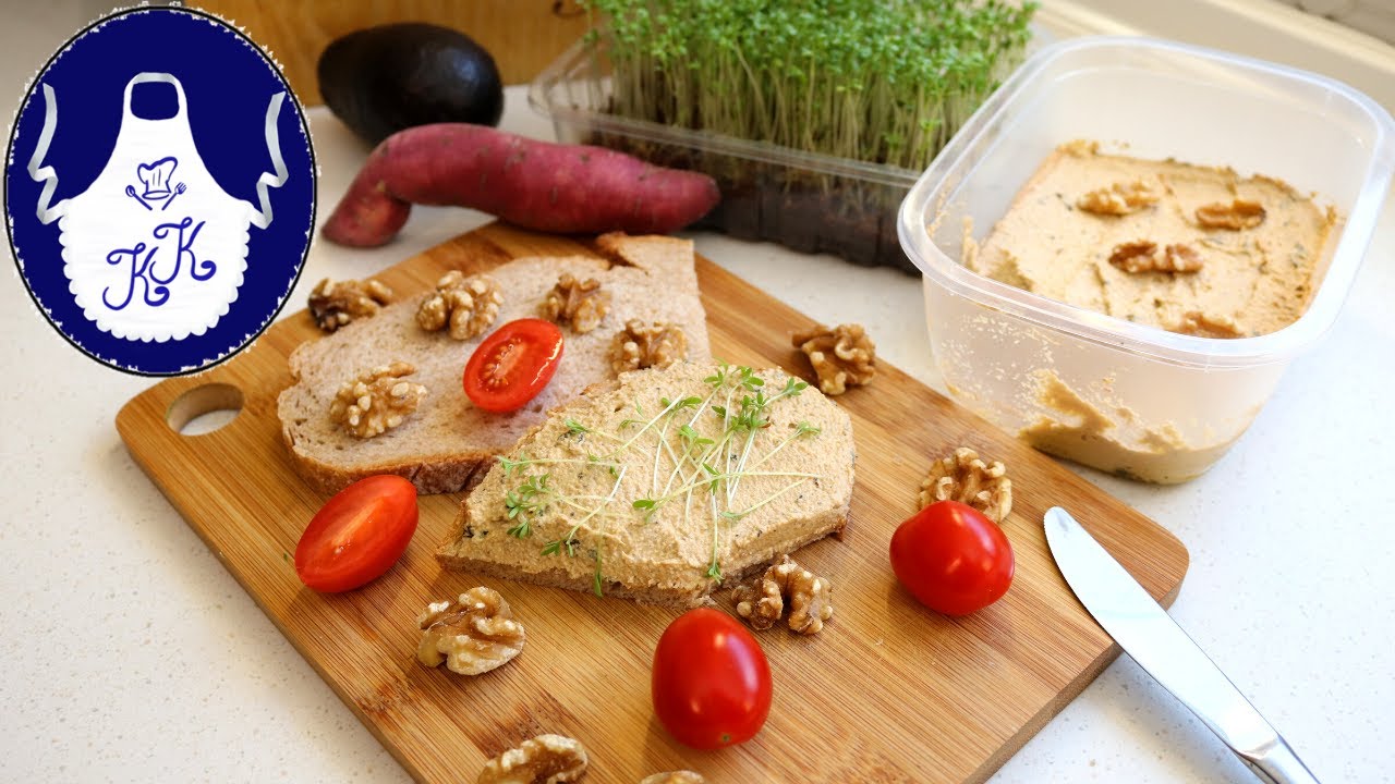 Veganer Brotaufstrich aus Walnüssen und Süßkartoffel