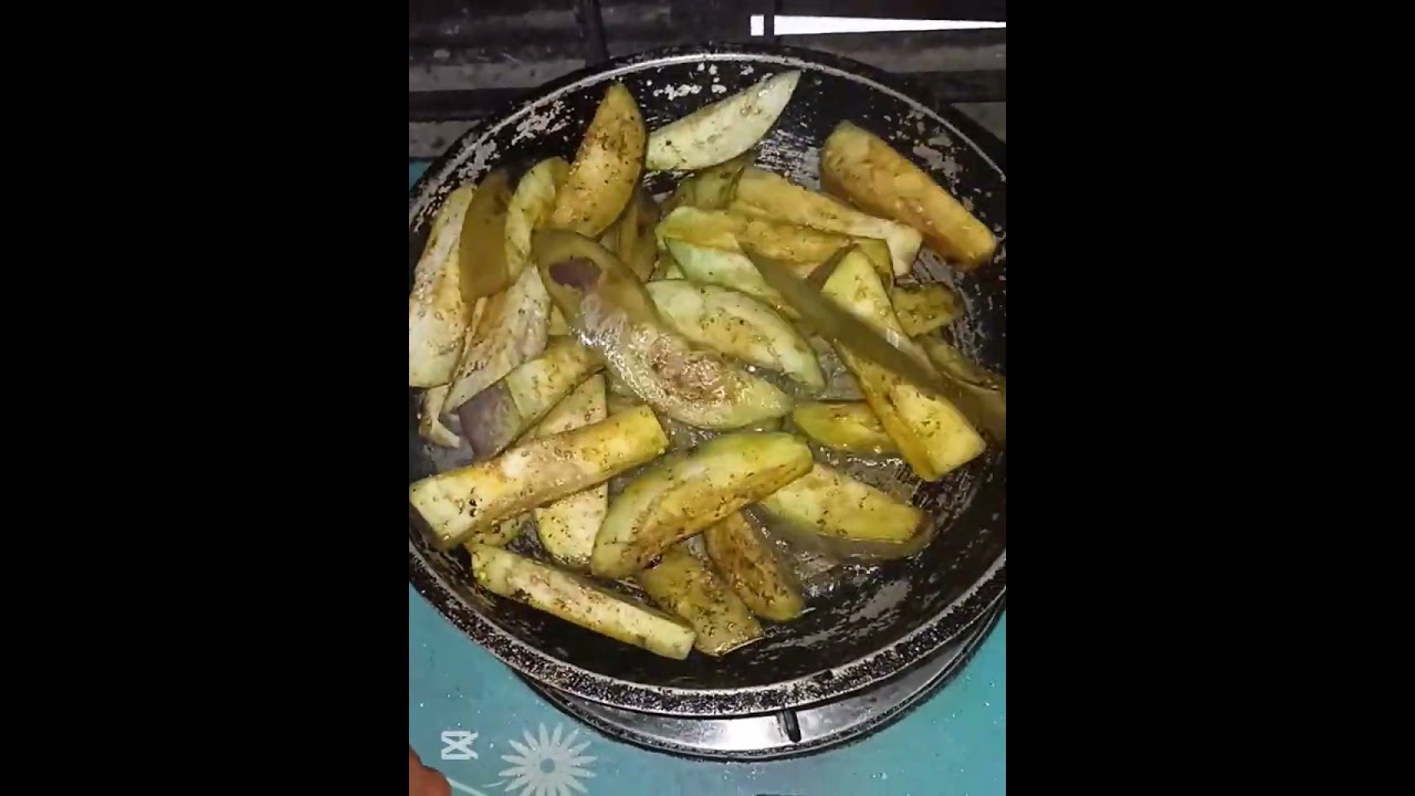ইলিশ মাছ দিয়ে বেগুন আলুর ঝোল ‼️🥰😋 #viral #food #trending #shorts #viralvideo 