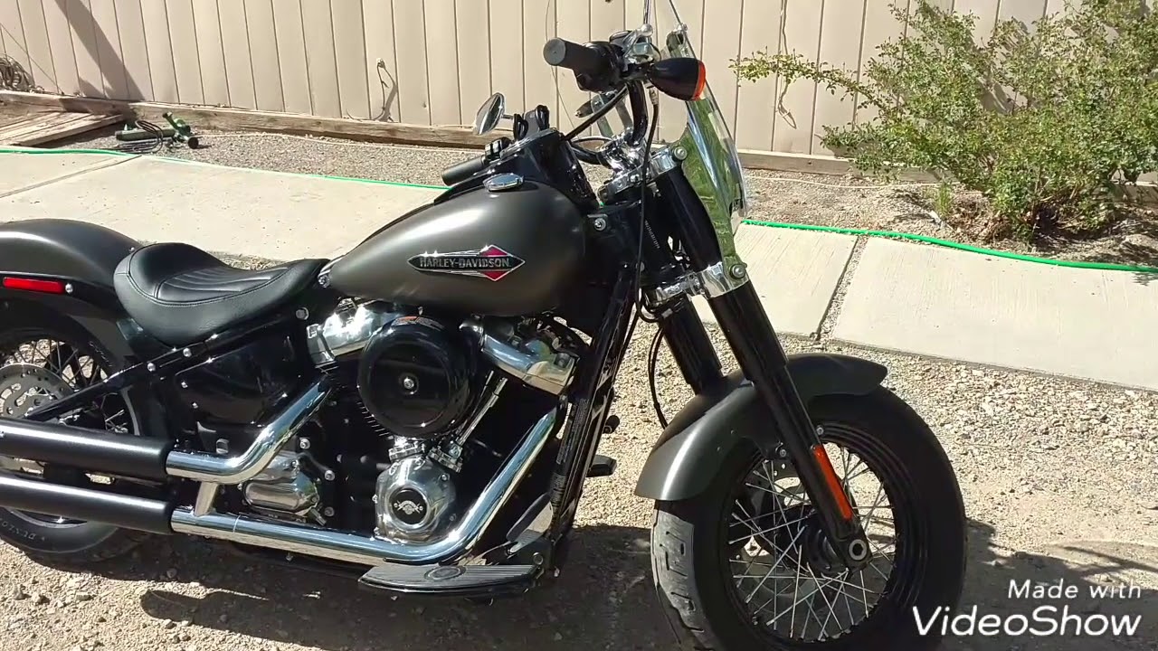 Harley Slim 2018 Vance Hines slip ons
