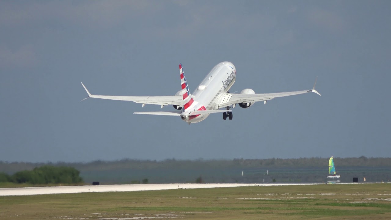 Throwback Thursday! Winter Planespotting in Grand Cayman! 737 MAX, A320s & More!