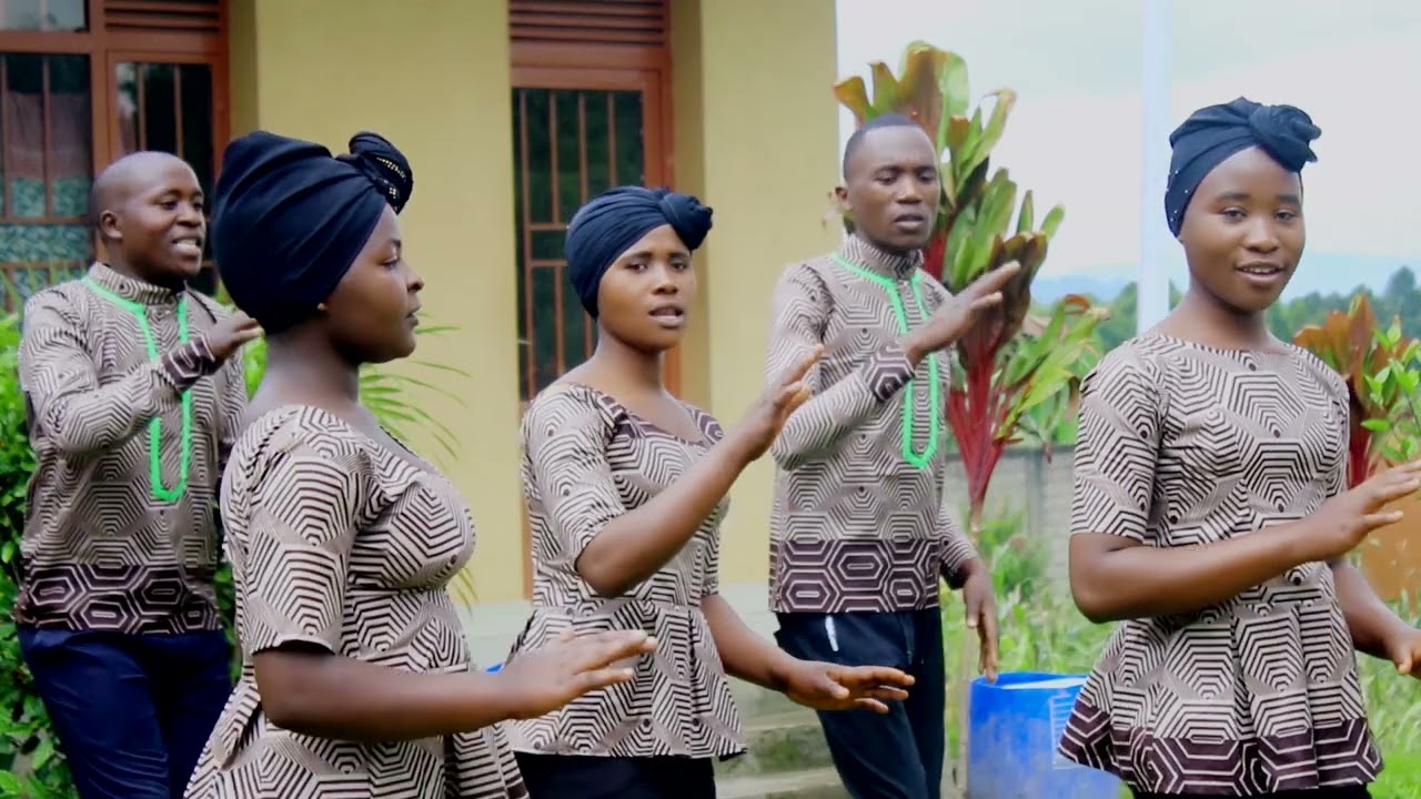 VITA  KUU BY CHOIR BEDOLA 55em CEBCE BUNAGANA