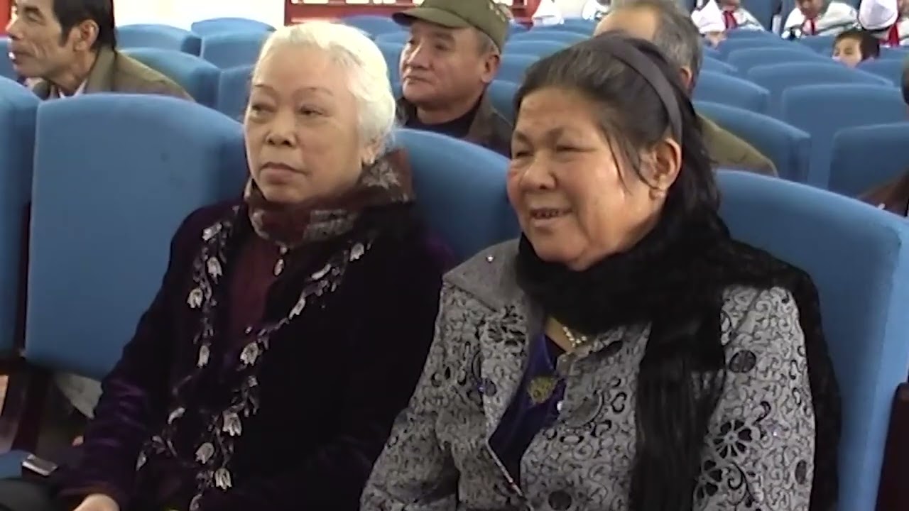 PHÓ CHỦ TỊCH NƯỚC NGUYỄN THỊ DOAN VỀ THĂM CÁN BỘ VÀ NHÂN DÂN XÃ AN CHÂU NĂM 2012