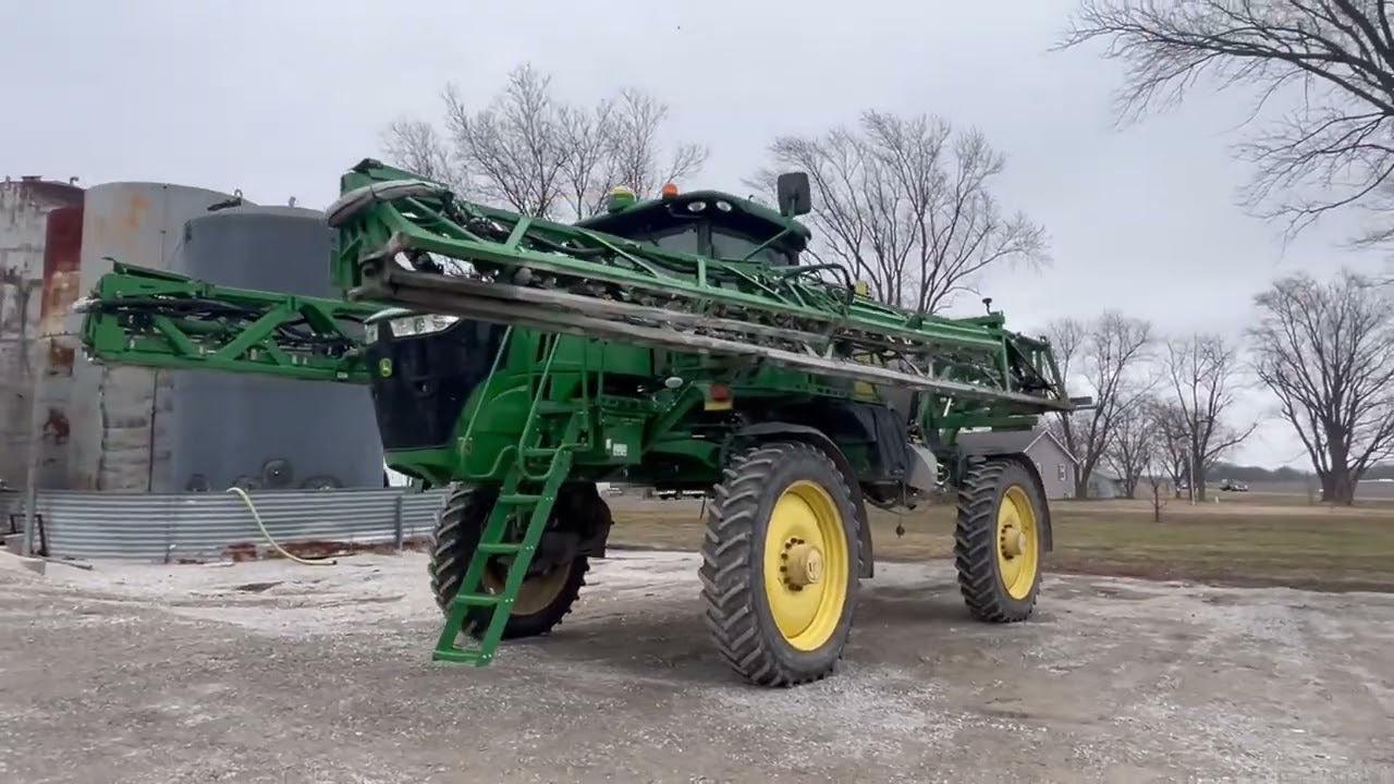 2017 John Deere R4038 Sprayer