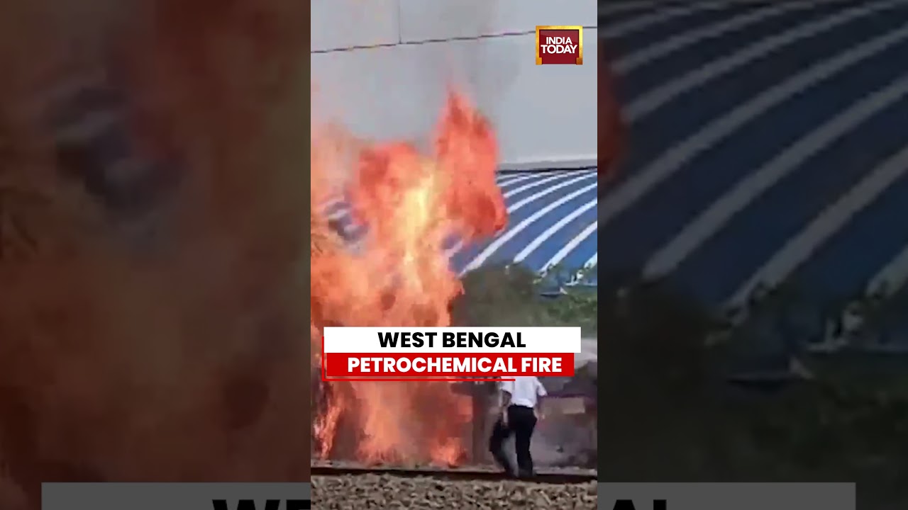Massive Fire Breaks Out At Haldia Petrochemicals Pipeline In West Bengal | #westbengal #fire