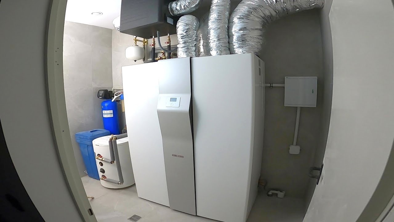 Wielofunkcyjna pompa ciepła z rekuperatorem LWZ CS PREMIUM 8kW