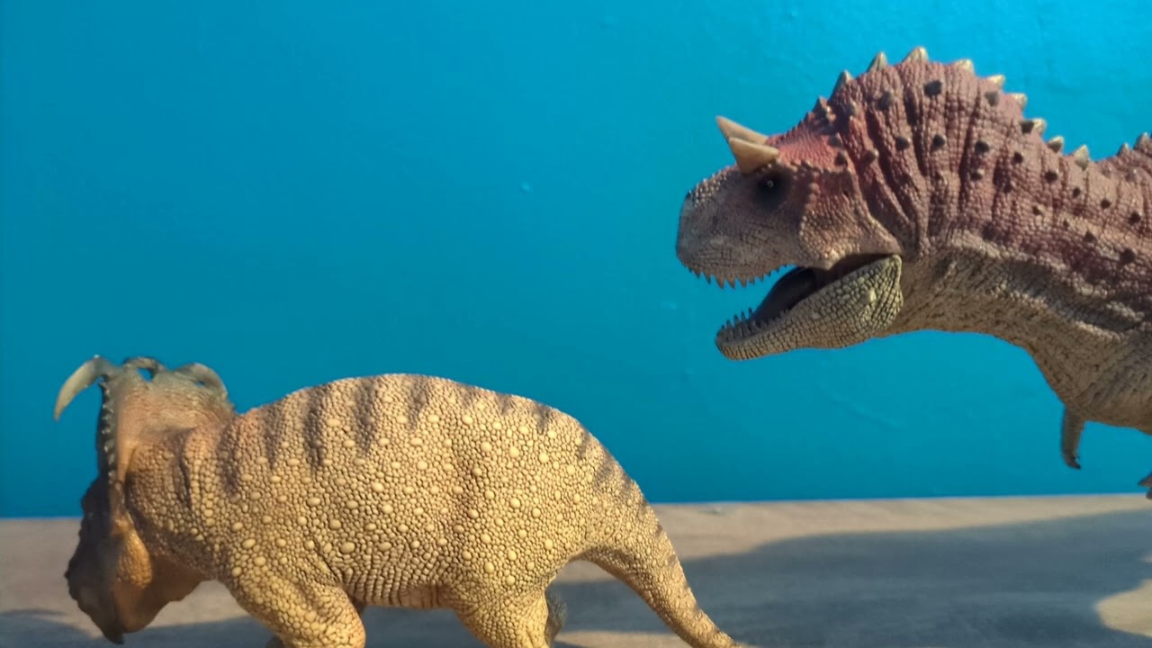 Disney Carnotaurus attack #dinosaur #carnotaurus #disney #pachyrhinosaurus