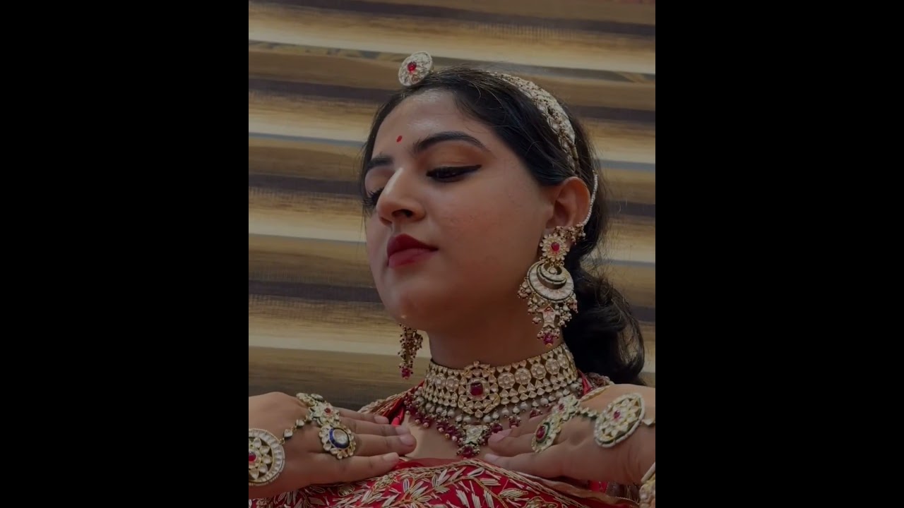 New royal rajputi poshak #baisaraj #rajputi wedding jewelry set &hearts;️ 😍