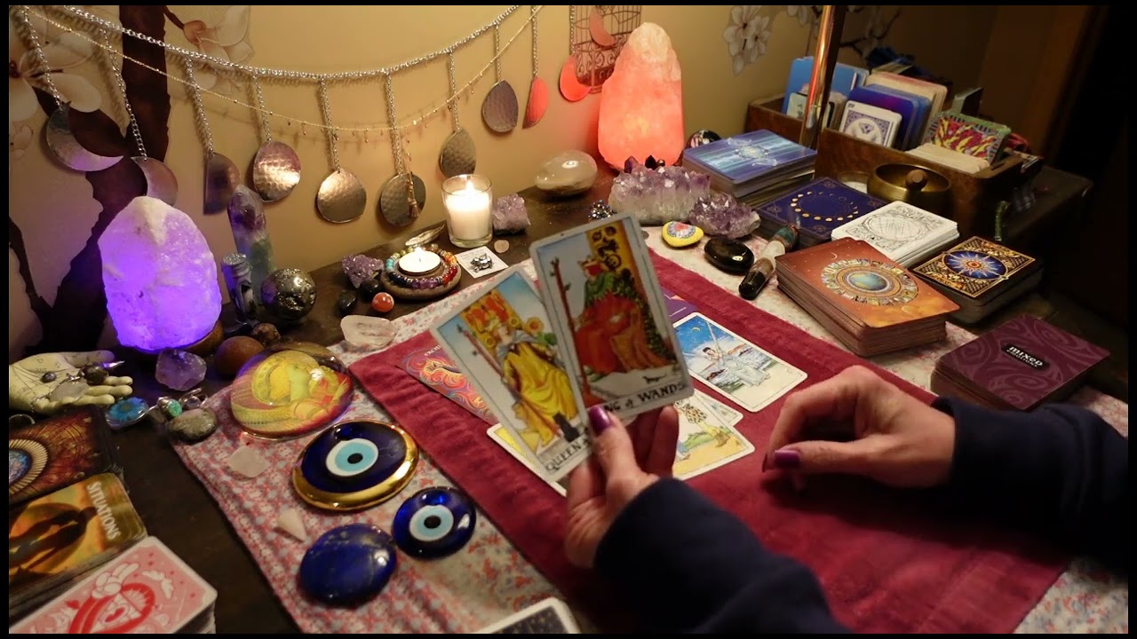 CANCER: Their Current Feelings- In Love With You, Wondering If You Still Feel The Same. Tarot