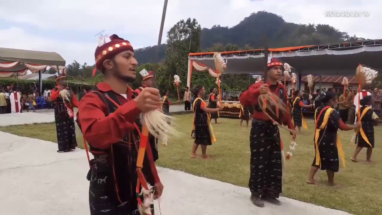 Lagu ROHANI daerah bajawa dhomi YESUS
