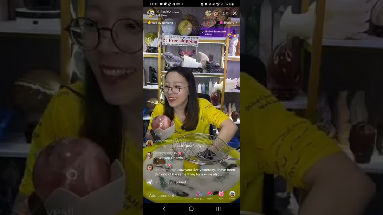 Chomiss from hihifashion_crystal scoops me 10 scoops! Extra large money tree freebie!