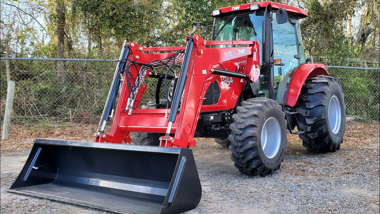 Тракторы TYM T754 в сравнении с John Deere 5075E