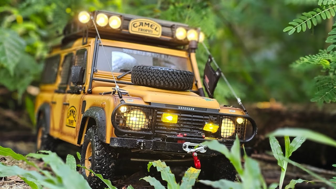 D1RC Camel Trophy D110. Unboxing and maiden trail with RC Camel Trophy Singapore.