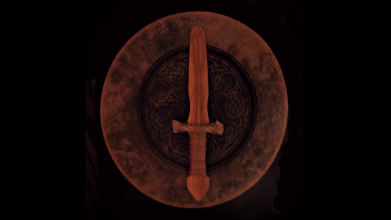 Su&eth;reyjar - Norse Gael