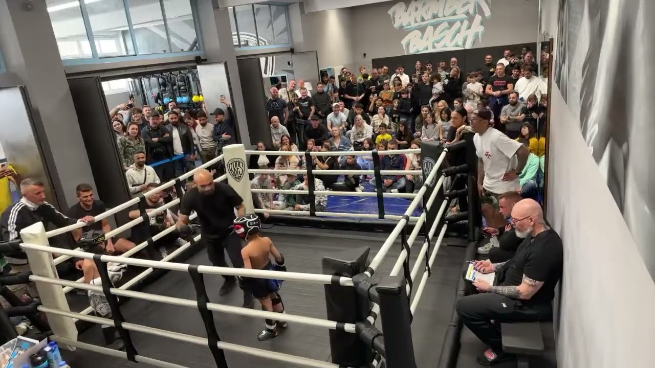 Jamal (Hanse Gym) vs. Noel (Chang Gym)