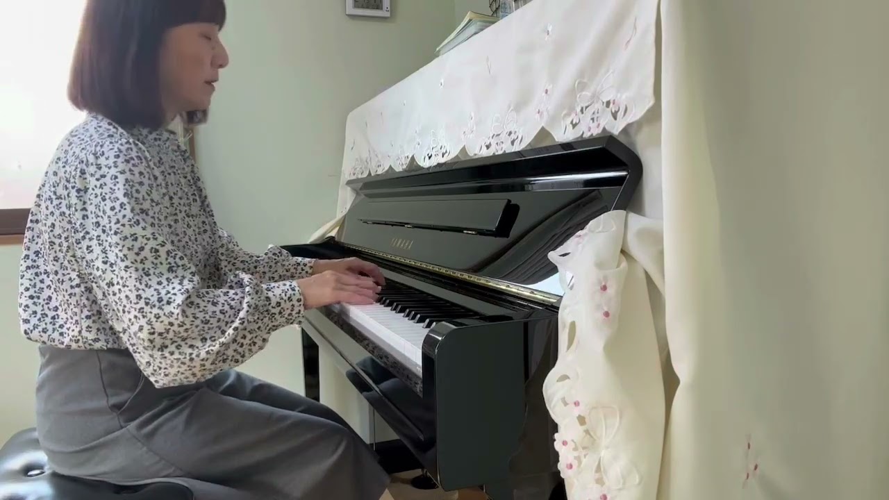 本日練習🎹ベートーヴェン🎼ピアノソナタ第８番「悲愴」第３楽章🎼結構、上手く弾けたわ‼️1箇所大きくミスったけど、、笑