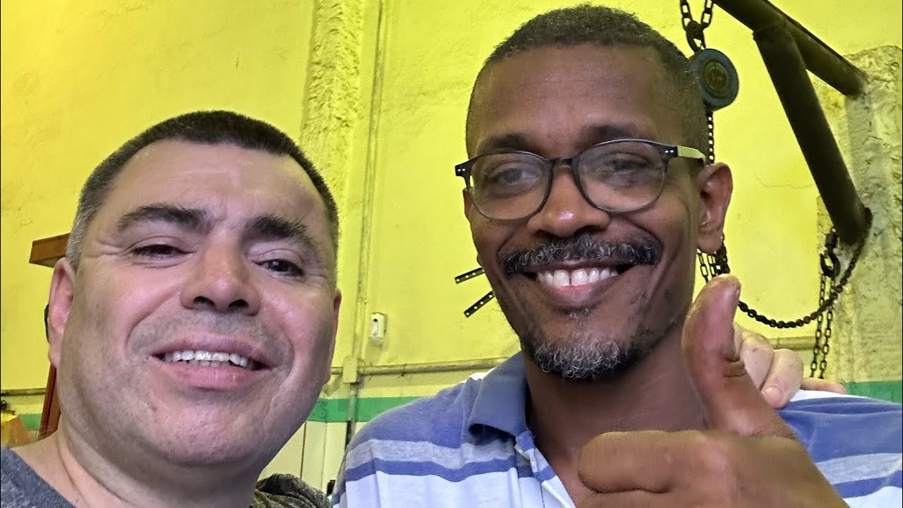 O mestre do c&acirc;mbio autom&aacute;tico Teobaldo Silva . Visita indispens&aacute;vel na viagem a salvador