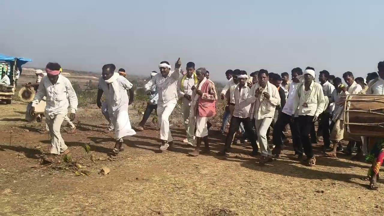 बाबा कडचला देव । मेले में फुल इंजॉय #youtubeshorts #youtubeshorts #dance #hindufestival #viral 