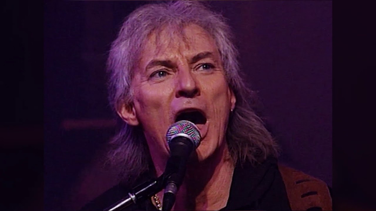 Hugues Aufray - 1991 -  Santiano (Live)