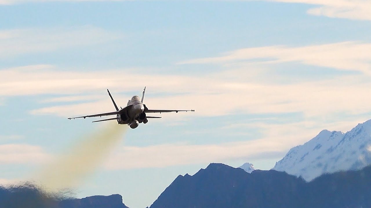 Axalp 2024 Live Firing Training and Spectacular Flyby's   F/A-18 C Swiss Airforce  09.10.24