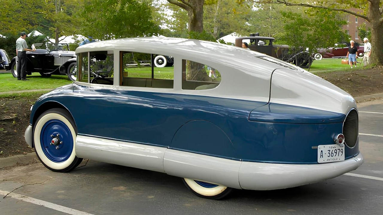 Meet the 1928 Martin Aerodynamic: A Car with Airplane DNA 🛩️🚘