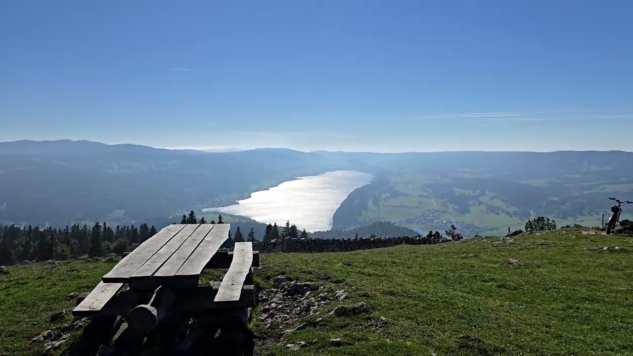 2025.10.02 Dent de Vaulion panorama 1483m CH-VD