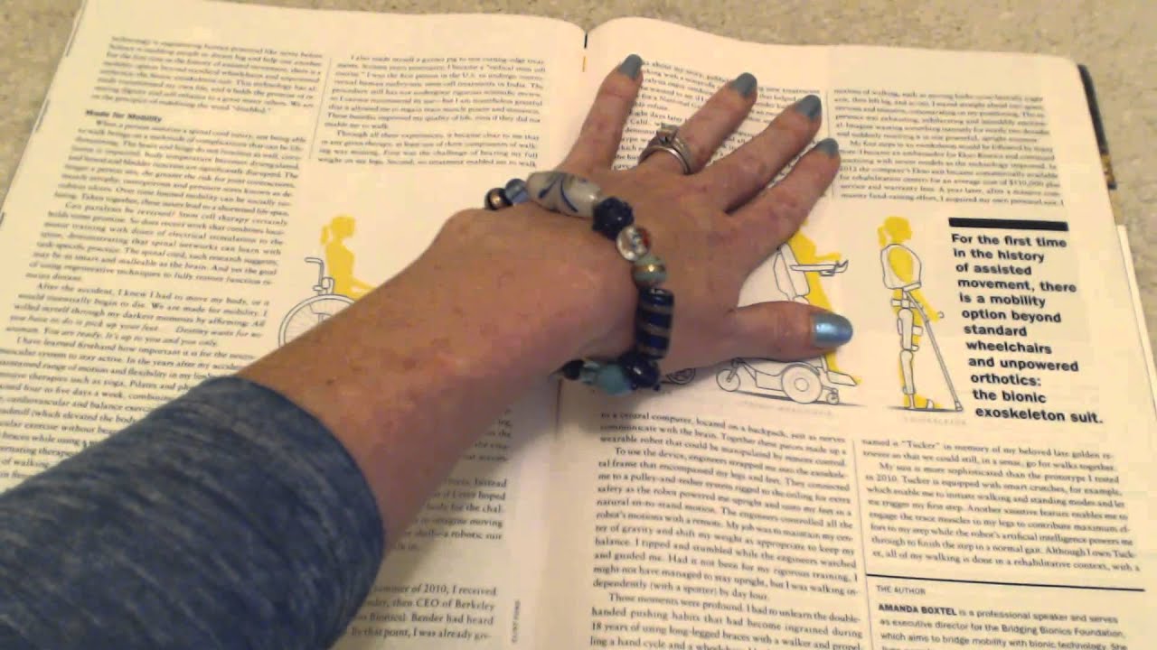 ASMR Southern Accent ~~ Whispering Magazine Reading & Chewing Gum