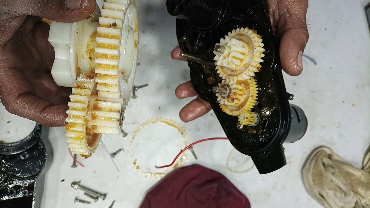 Child car gearbox oiling and greasing