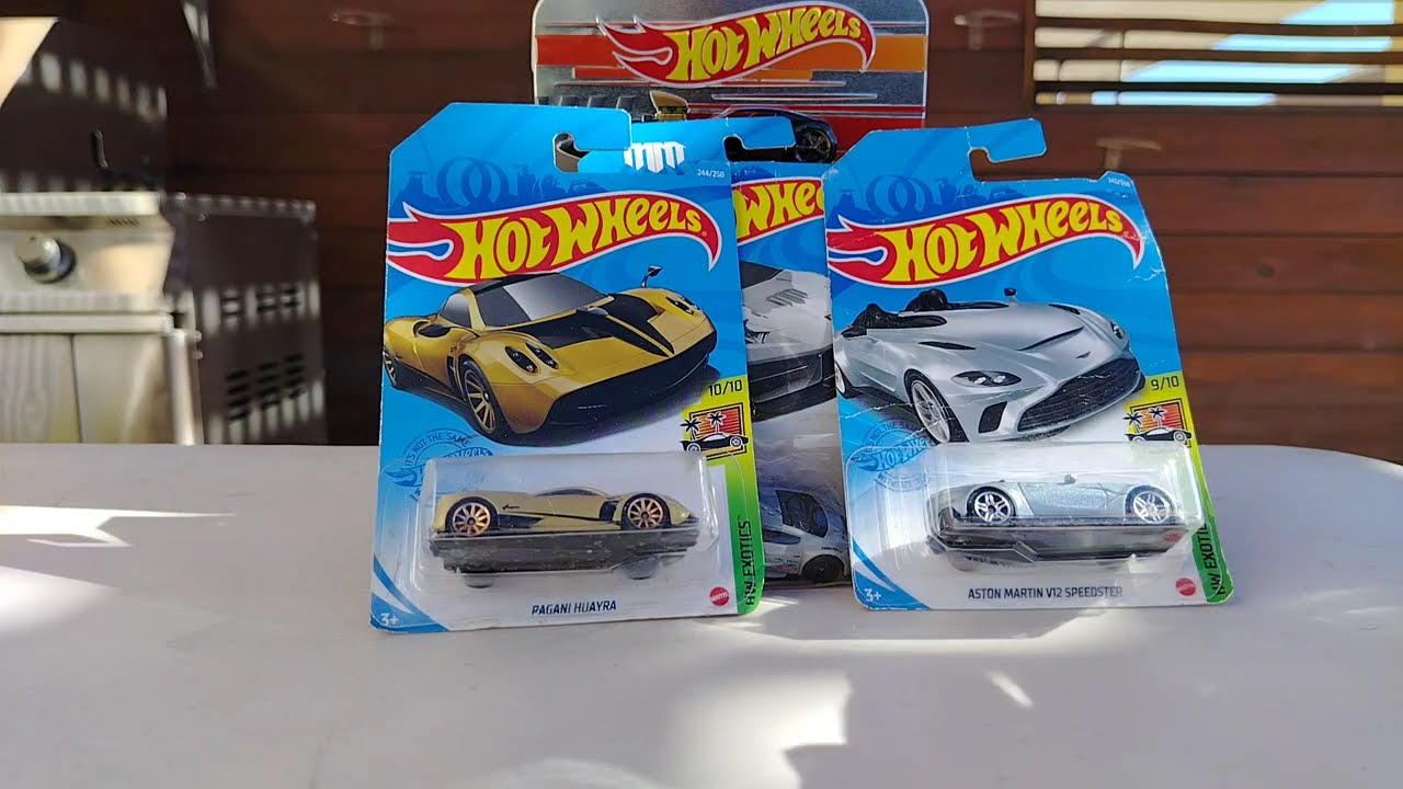 Abriendo hotwheels de mi coleccion
