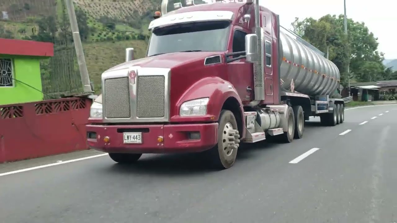 Tractomulas por el ⛰ ALTO DE LA LINEA-Cajamarca🚛🛣️