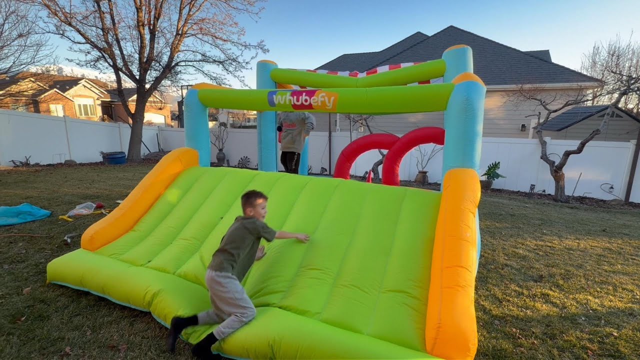 Space Themed Inflatable Bounce House For Kids 3-12.