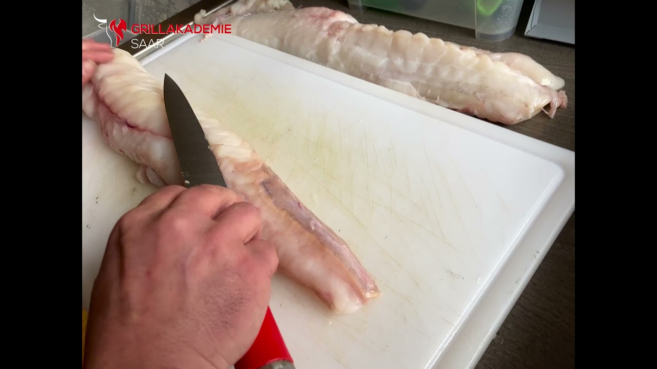Grillmeister Werner filetiert einen Seeteufel 🐟🐟🐟