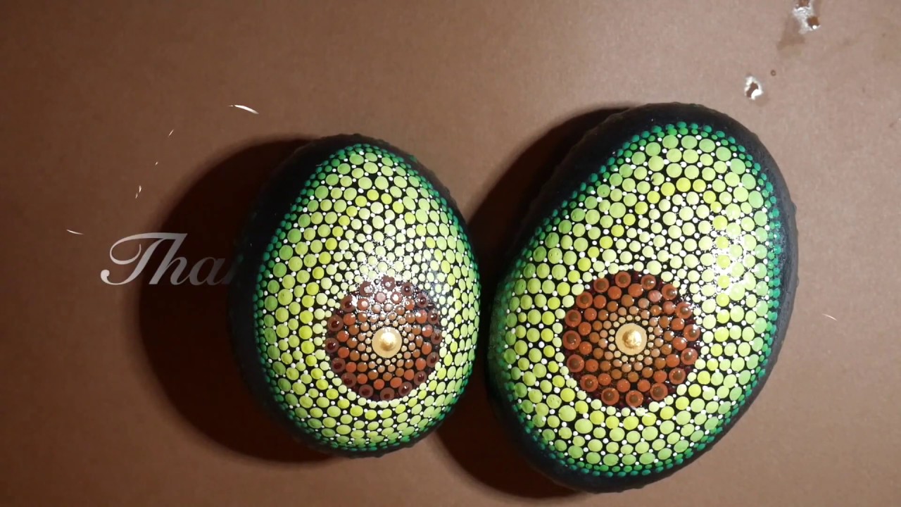 How to paint dot mandalas with Kristin Uhrig #61- Avocado