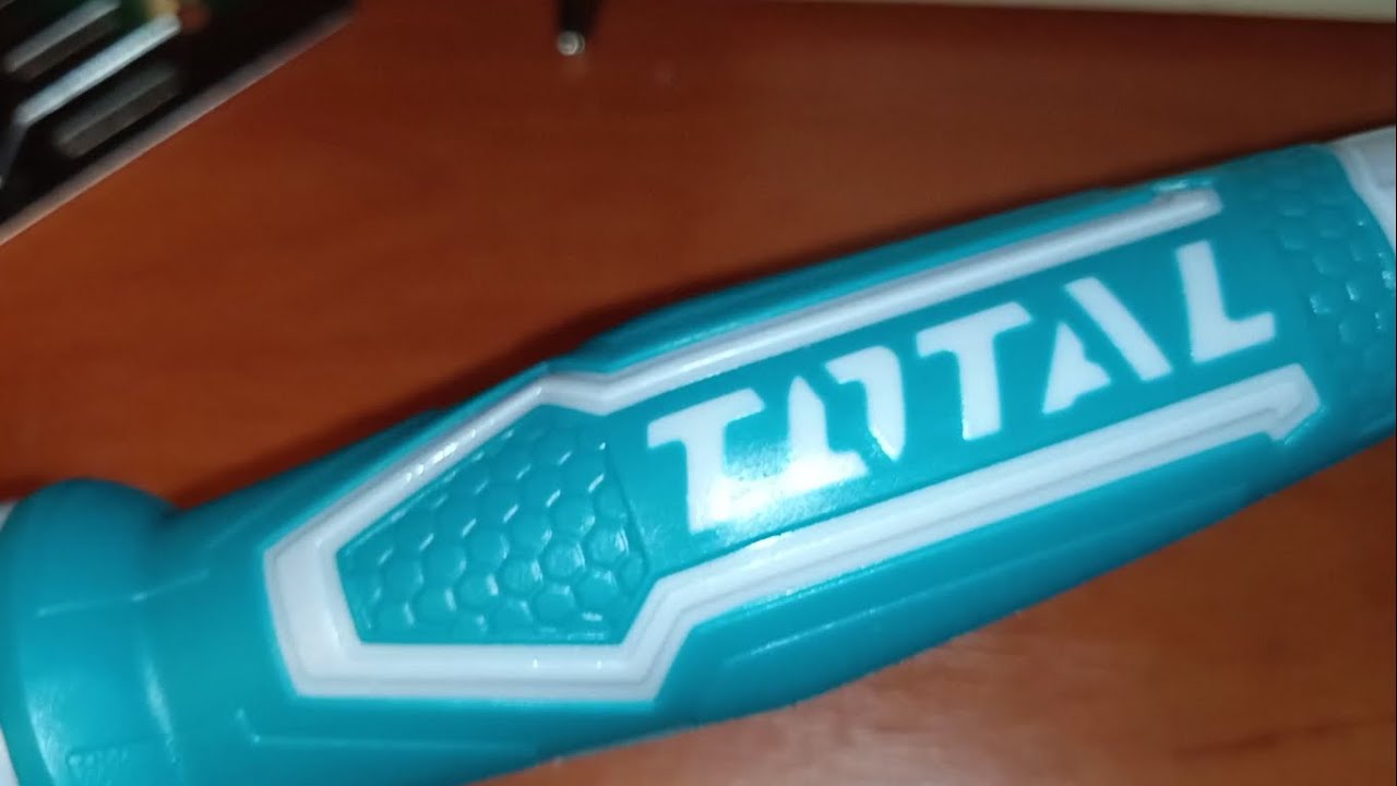 Паяльник электрический Total 60 Вт TET1606