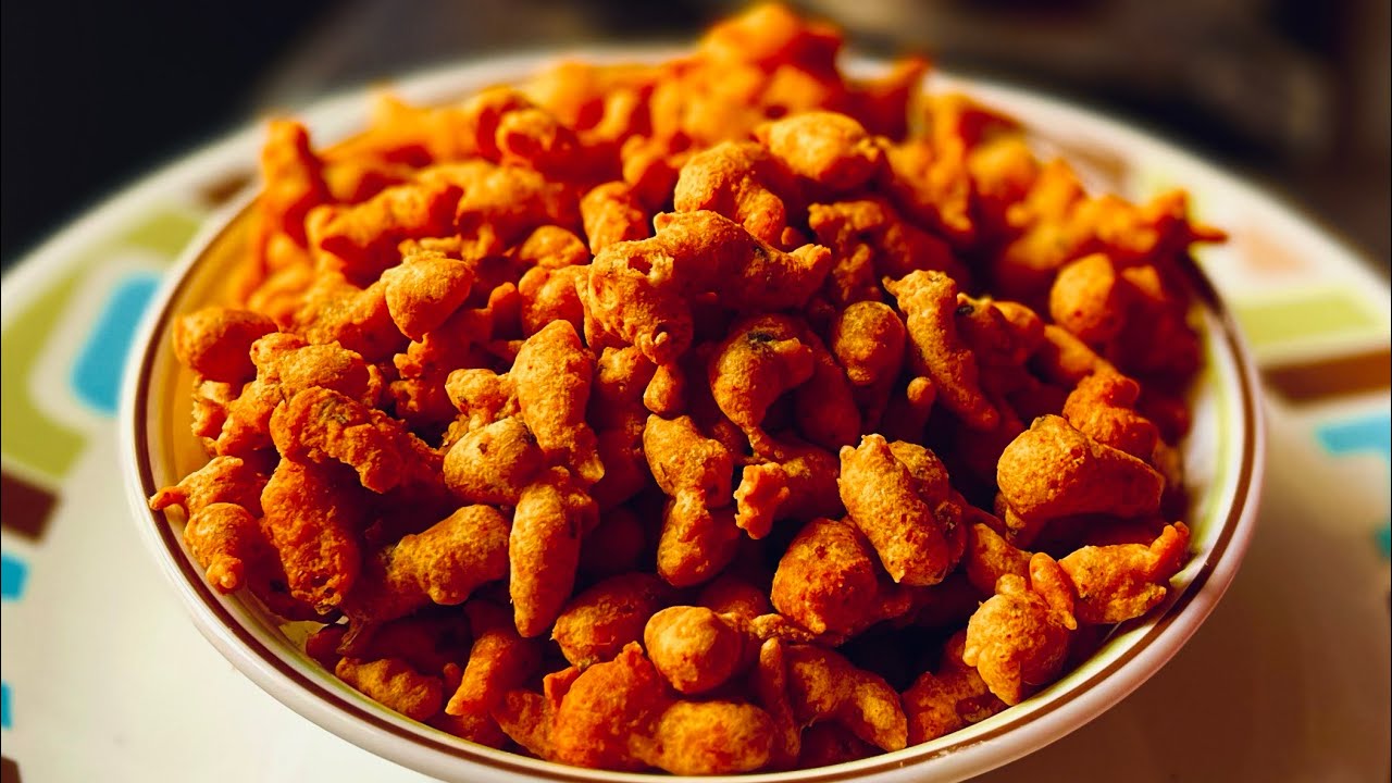 Winters Special : Bikaneri Pakodi | बीकानेरी पकौड़ी । Besan Moth ki Pakodi |