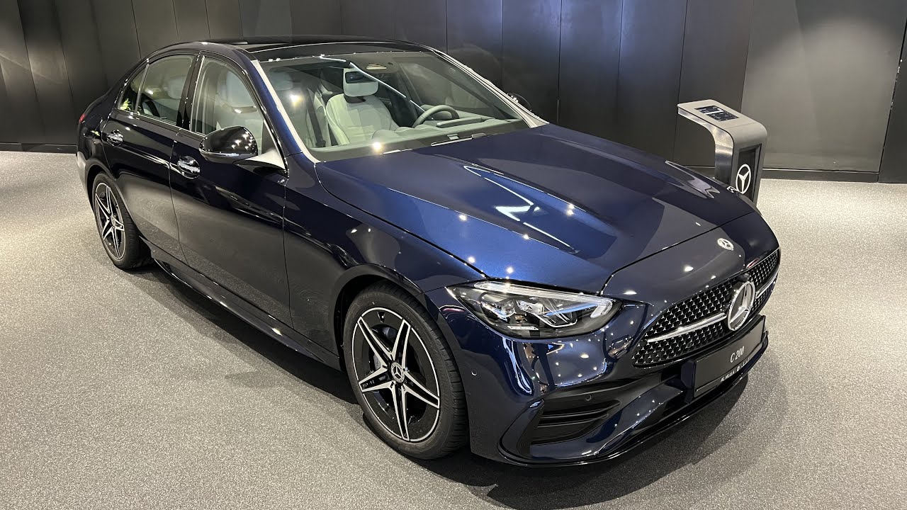 مرسيدس C200 2023 الدرجة الاولى محرك 1.5L تيربو الفخامة الألمانية وارد الملا أوتوموبيلز الكويت