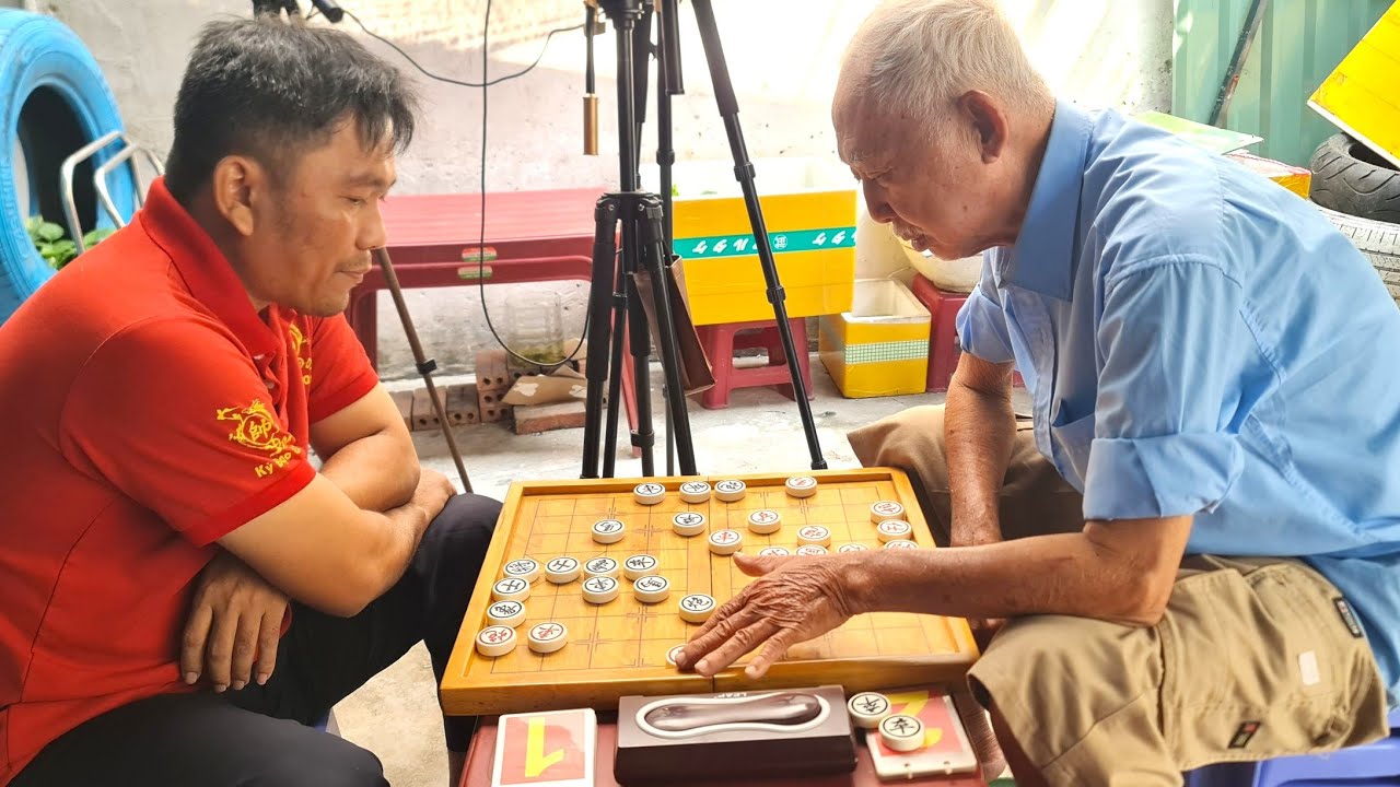 Minh La tái xuất kiếm Chú Việt xích Lô khẩu chiến | Cười bể bụng !