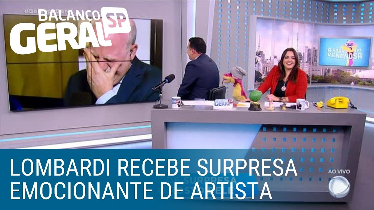 Renato Lombardi vai às lágrimas ao receber surpresa de artista plástico