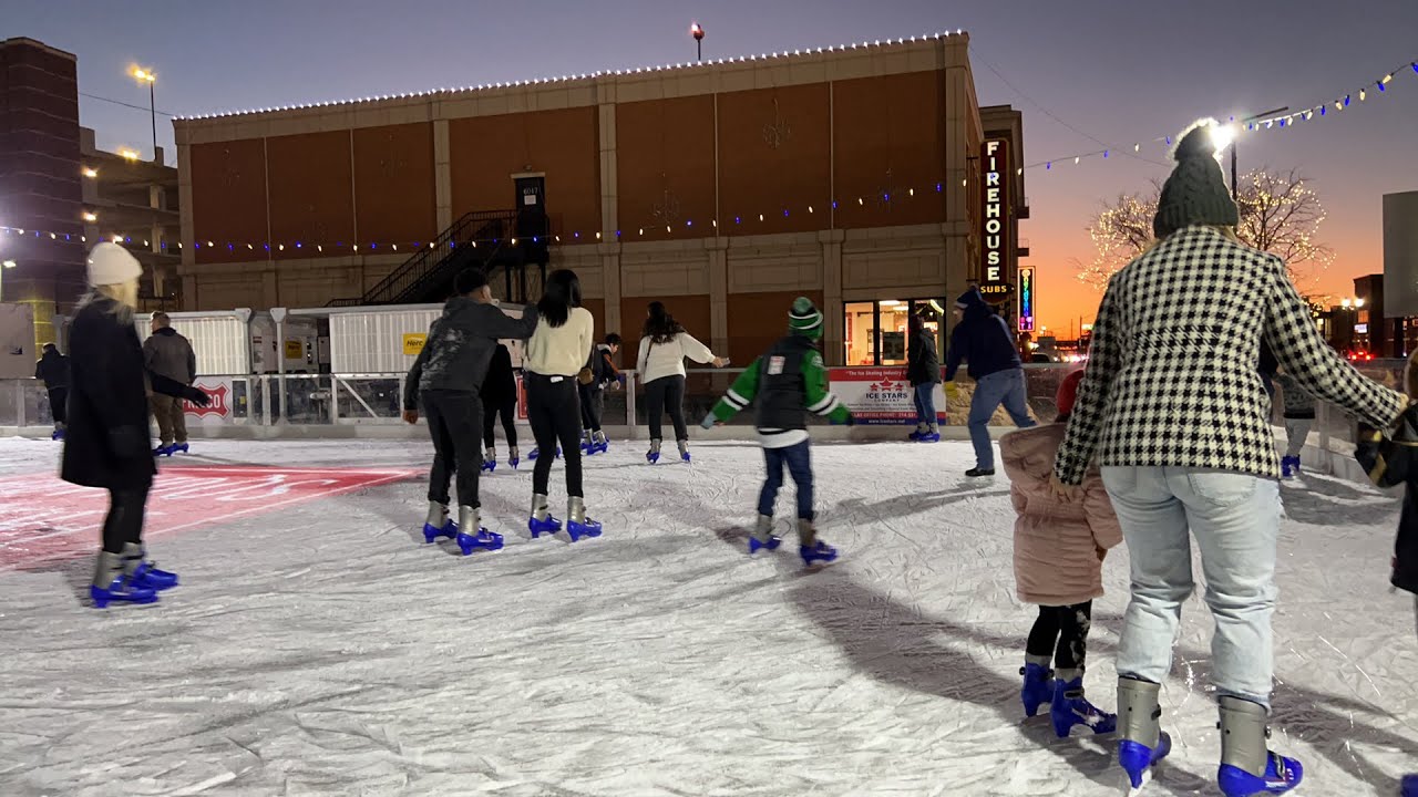 Ice Skating in Frisco Texas #live #christmas2022