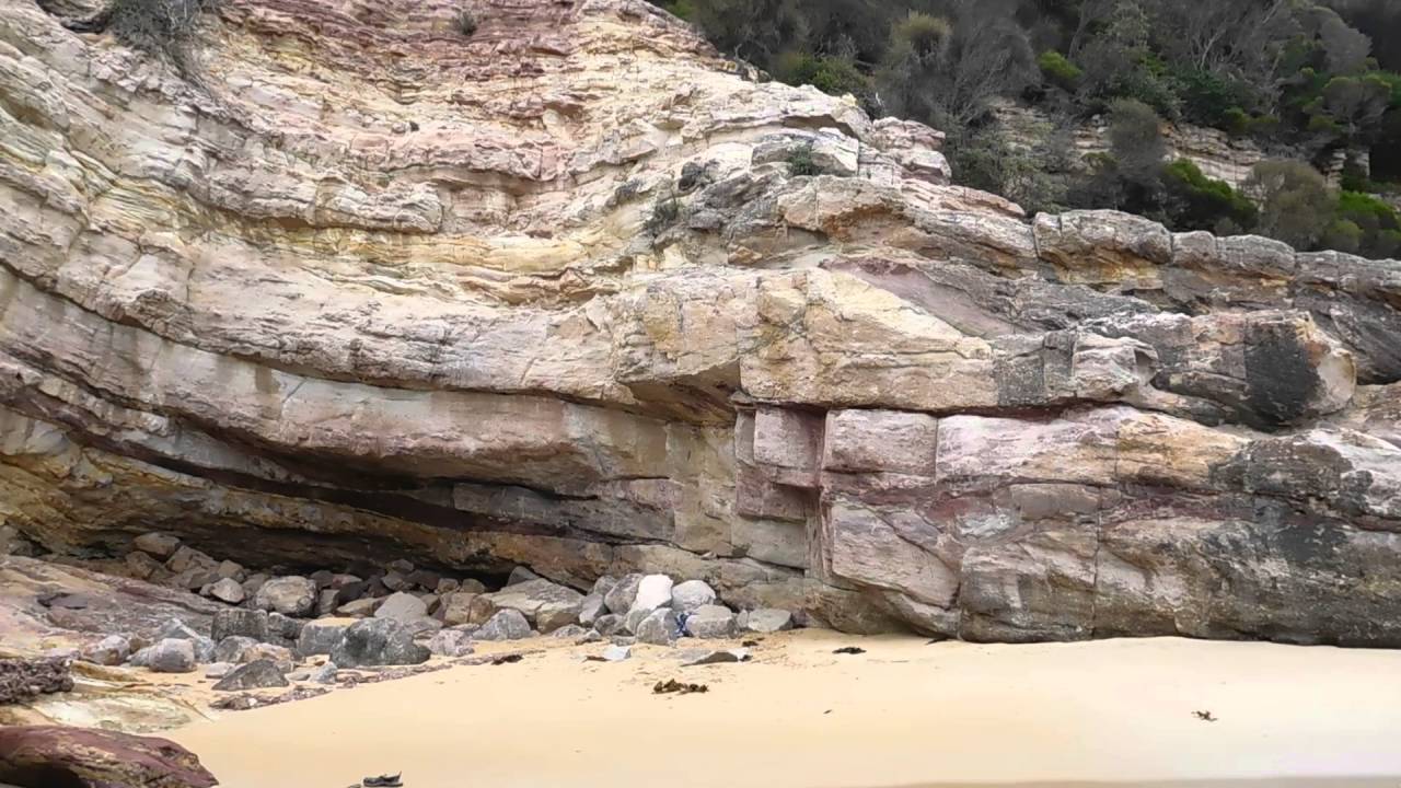de rotsen bij de rockpool in Eden / The rocks at the rockpool in Eden