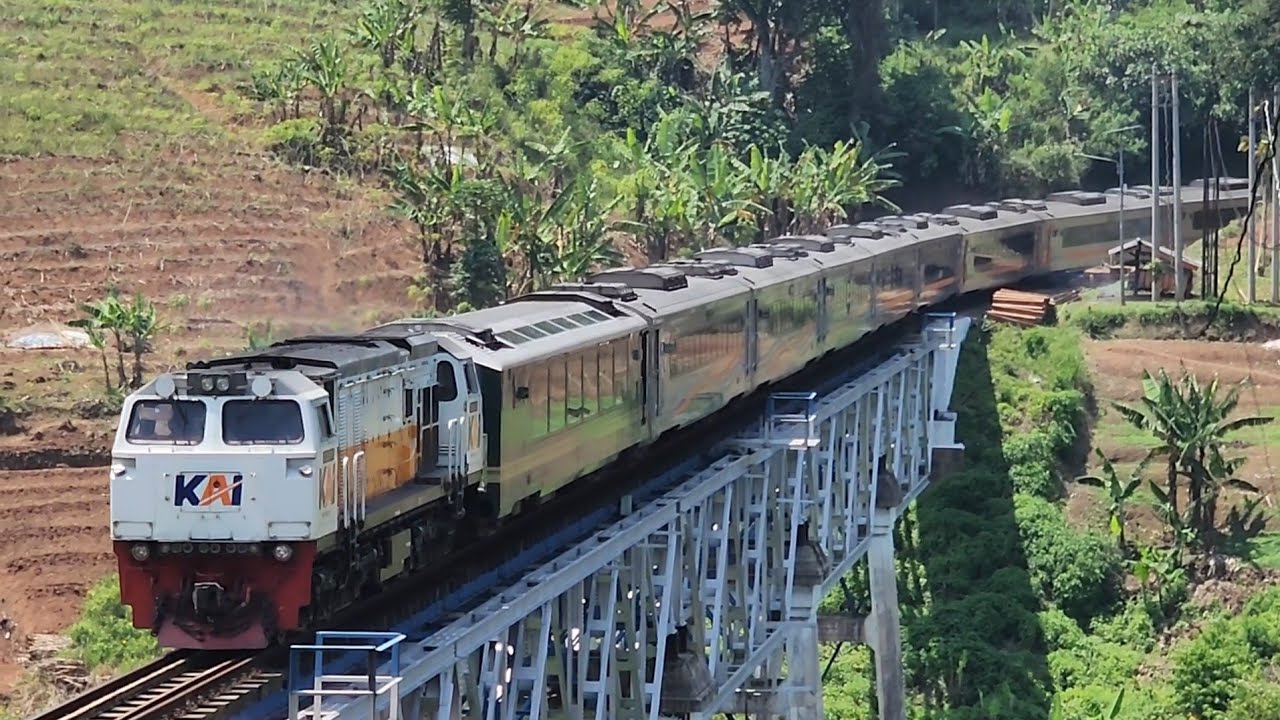 Pesona Jembatan Citiis Nagreg ‼️ Terlihat Ngeri Saat Melintas Dan Kereta Tetap Melaju Kencang