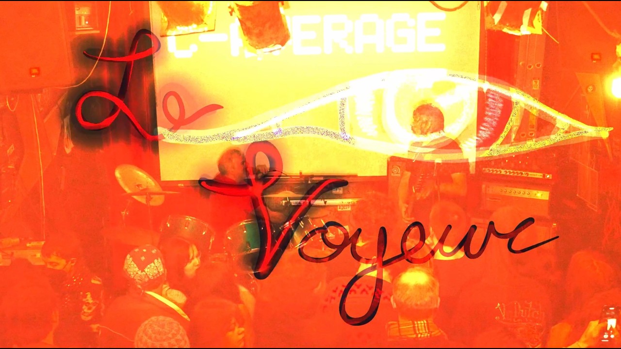 C • AVERAGE - Le Voyeur