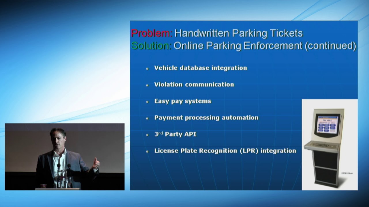 קוין אדולף-  מחברת Kelley & Ryan Parking בכנס חניה 2019