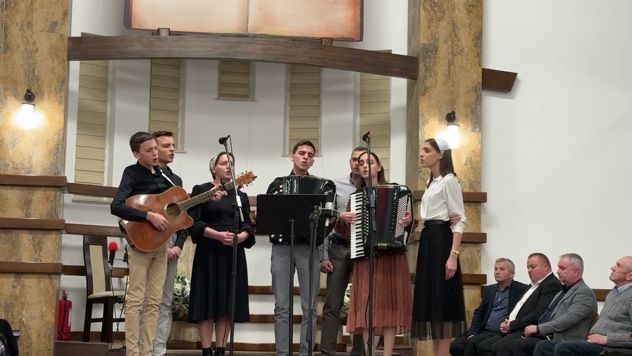 Familia Ungurean - Mai este la sfârșit o judecată