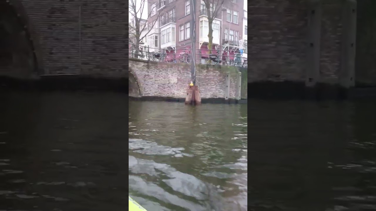 Amsterdam by Boat: Canal Cruise